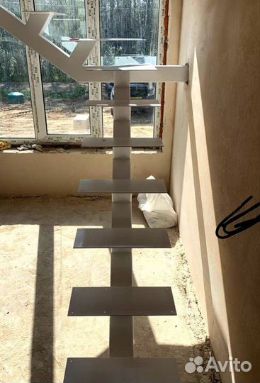 Лестница на монокосоуре