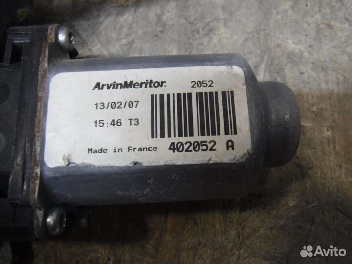 Стеклоподъемник задний правый nissan Qashqai J10