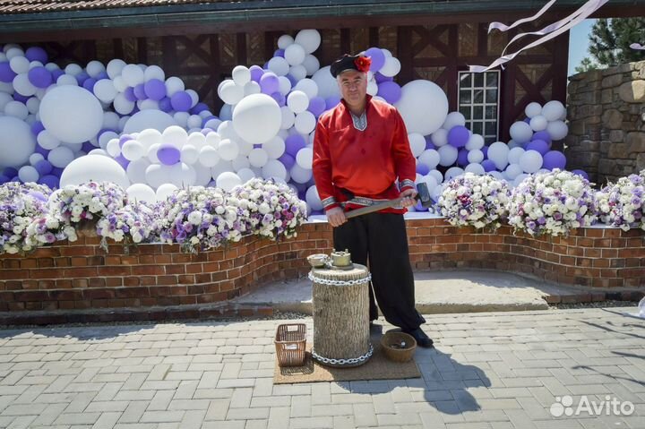 Уличные активности Качели-самовар