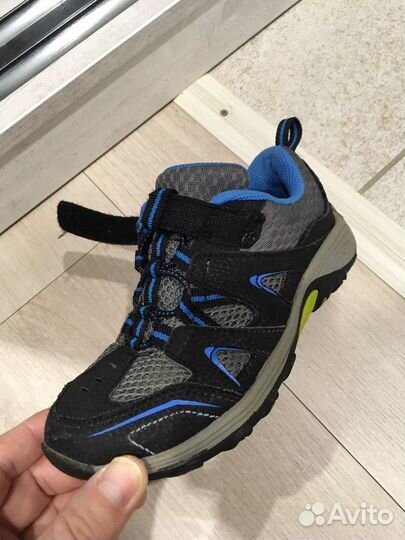 Трекинговые ботинки