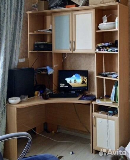 Стол полки шкаф