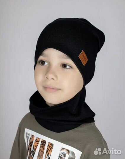 Комплект шапка и снуд