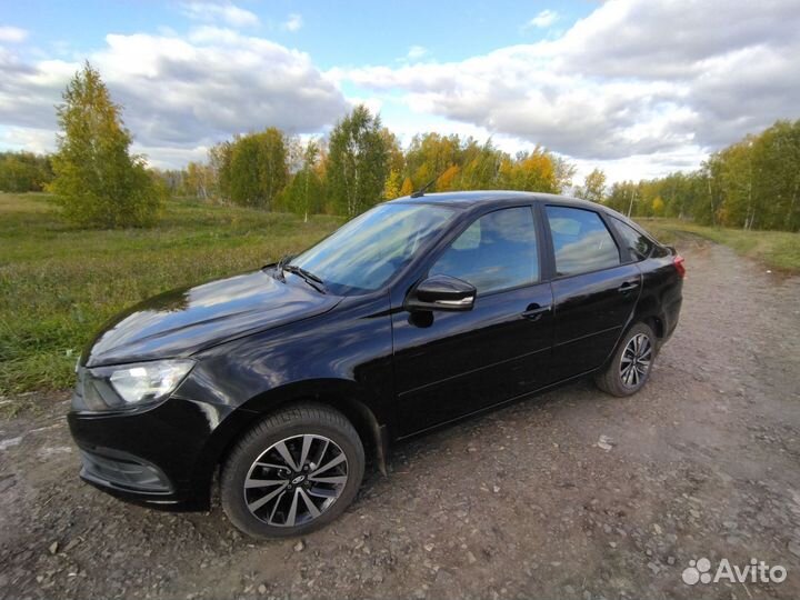 LADA Granta 1.6 МТ, 2022, 14 000 км