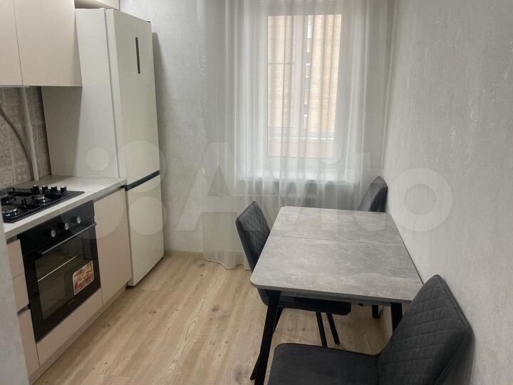 2-к. квартира, 55 м², 8/9 эт.