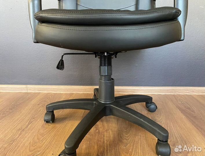 Офисное кресло. Производитель+Доставка