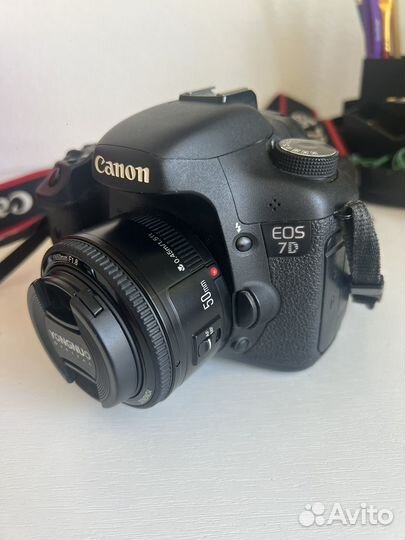 Зеркальный фотоаппарат canon 7d