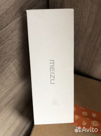 Коробка от сматрфона Meizu