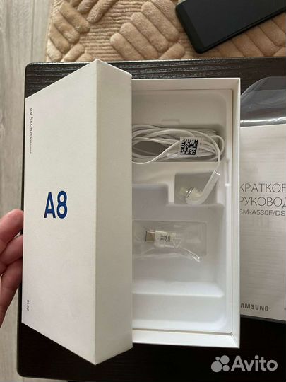 Телефон Samsung galaxy A8