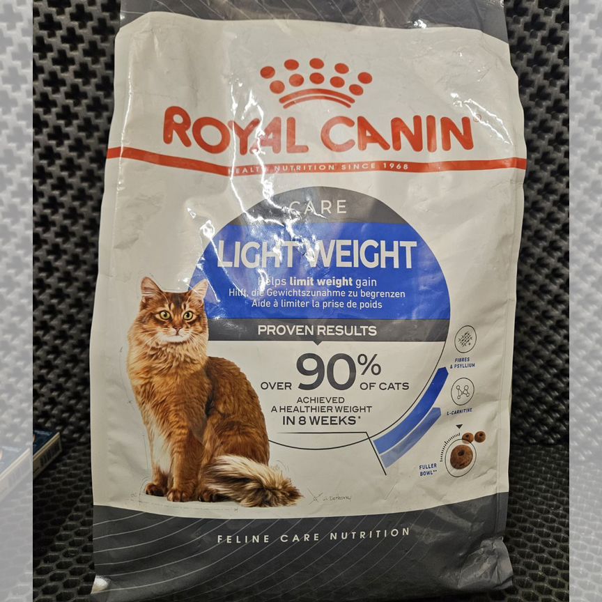 Сухой корм для кошек Royal Canin Light