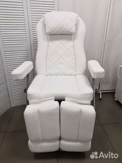 Педикюрное кресло на гидравлике