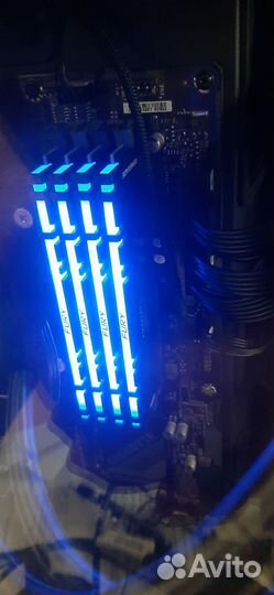 Оперативная память Kingston 16Gb DDR4 3600MHz