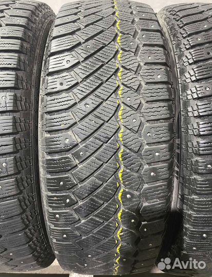 Gislaved Nord Frost 200 SUV 225/65 R17 102M