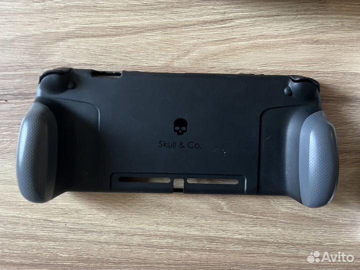 Набор акссесуаров для Nintendo Switch (Skull & Co)