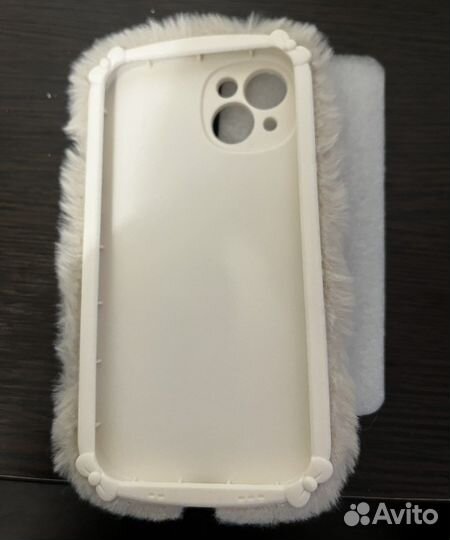Чехол на iPhone 13