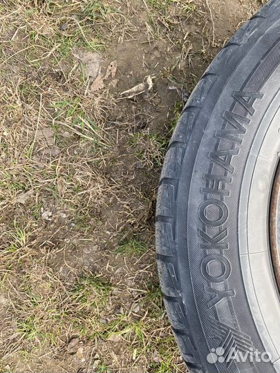 Yokohama Ice Guard IG30 205/65 R15