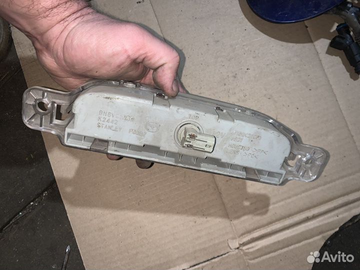 Фонарь задний (стоп-сигнал) Mazda 3 BK