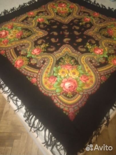 Павловопосадский платок шерсть