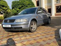 Volkswagen Passat 1.6 MT, 1997, 353 000 км, с пробегом, цена 410 000 руб.