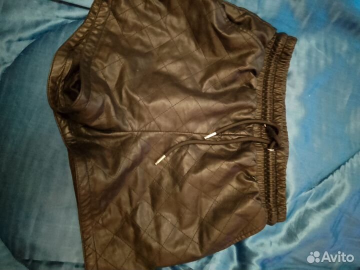 Кожаные шорты