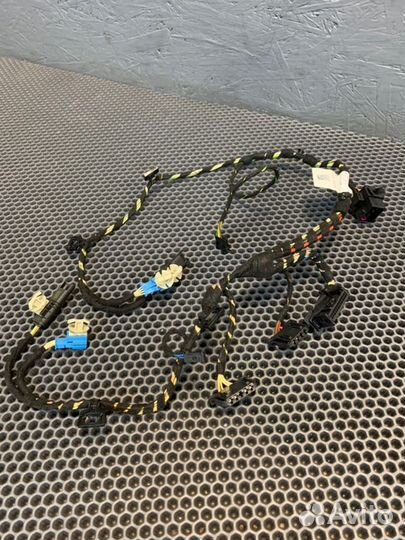 Проводка спойлера задняя Porshe Panamera 970 рест