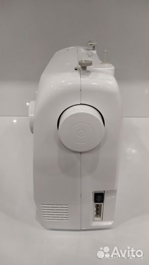 Швейная машинка brother