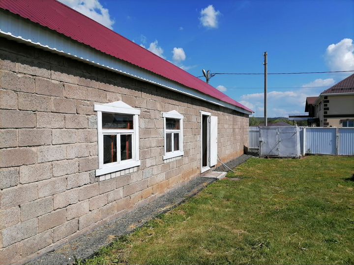 Коттедж 387 м² на участке 25 сот.