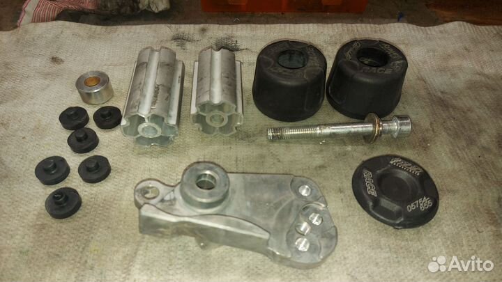 Слайдры GSG moto для Honda VFR 1200 FD (автомат)