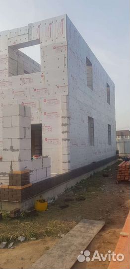 Каменщик строилство