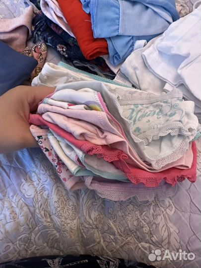 Отдам даром бесплатно детские вещи