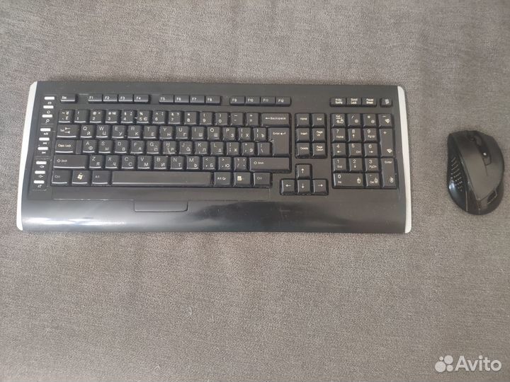 Клавиатура и мышь беспроводные A4Tech 9300F