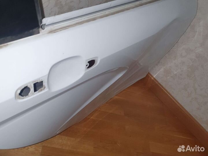 Дверь LADA vesta задняя правая