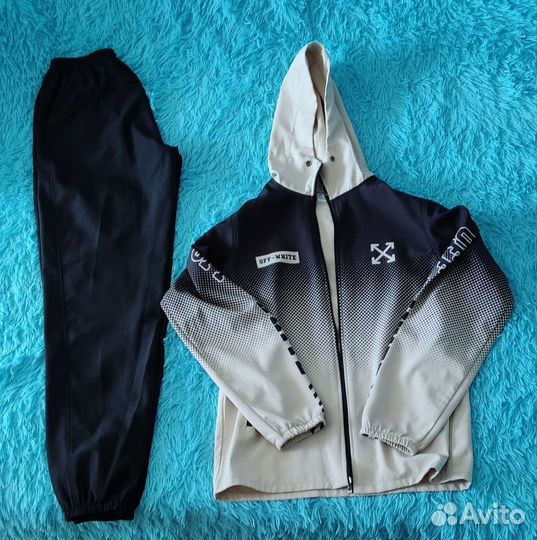 Спортивный костюм