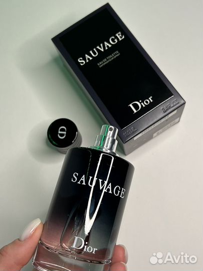 Туалетная вода Christian Dior Sauvage 100мл