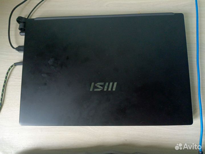 Ноутбук MSI Modern 15 B5M-001XRU