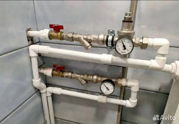 Сантехник. Услуги Сантехника. Слесарь