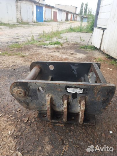 Переходная плита экскаватора (адаптер)