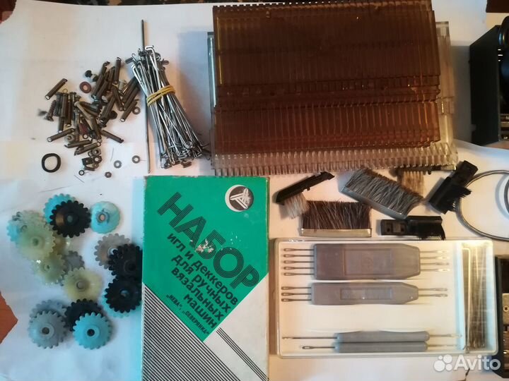 Вязальная машина Нева 5