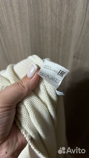 Свитер из шерсти