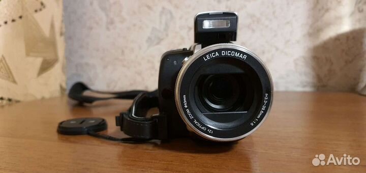 Видеокамера panasonic