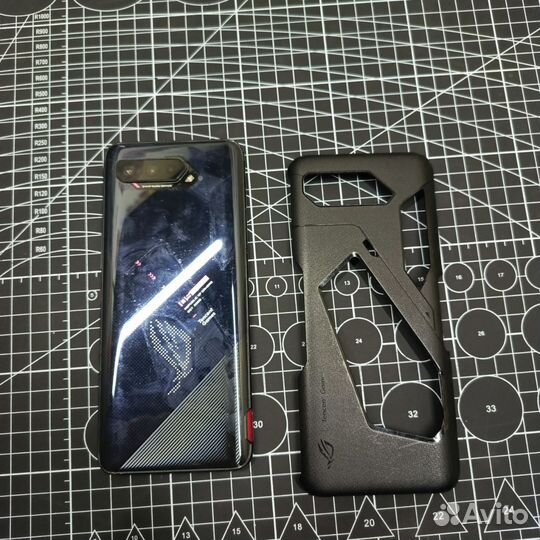 ASUS ROG Phone 5s, 12/128 ГБ