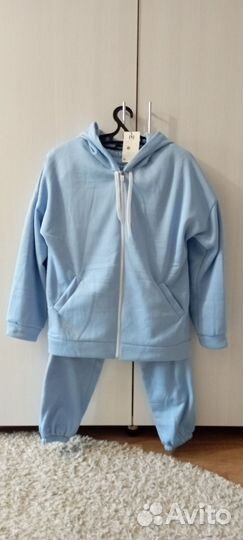 Спортивный костюм женский теплый новый