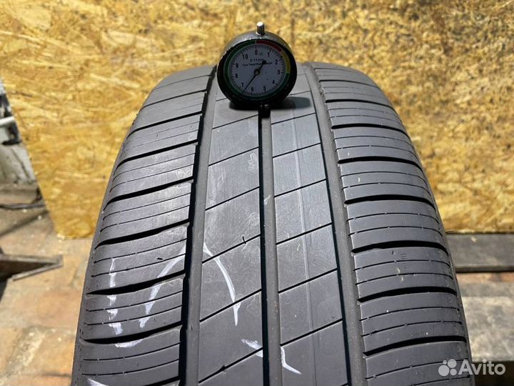 Goodyear EfficientGrip Performance 205/55 R16