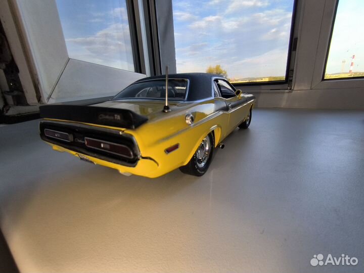 Dodge challenger t/a 1971 Highway 61 1/18