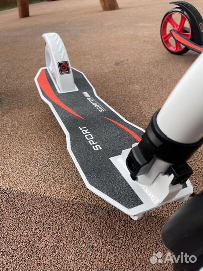 Самокат дорожный подростковый