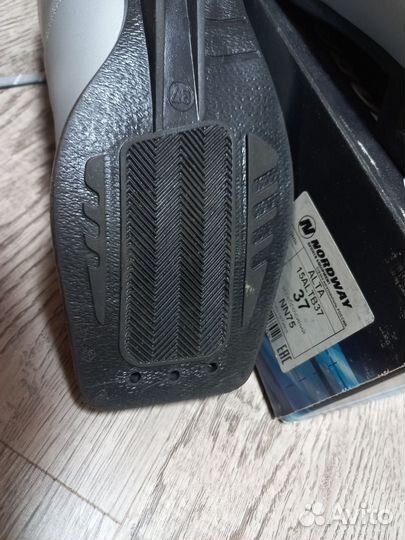 Лыжные ботинки 37 р