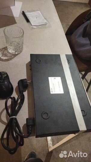 Управляемый POE коммутатор уровня 2 SNR-S2985G-8T