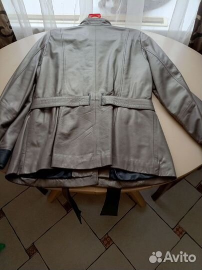 Куртка кожаная женская 48 50
