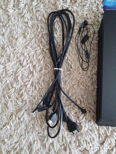 Sony playstation PS4 pro 1tb