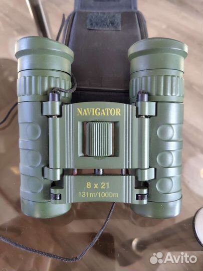 Бинокль navigator 8/21 131m/1000m