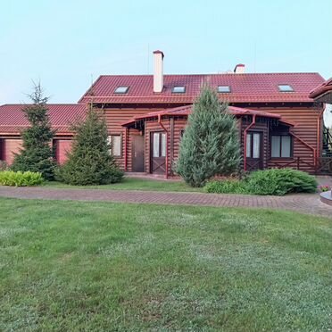 Дом 180 м² на участке 18000 м² (Беларусь)